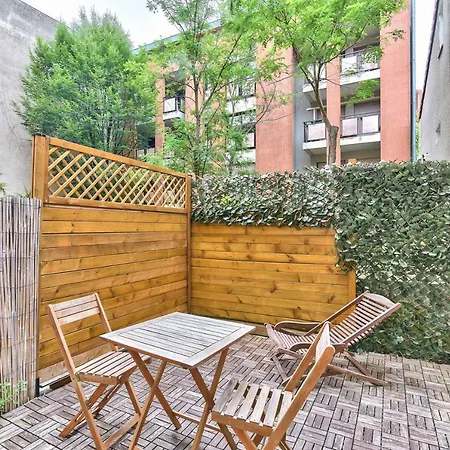 Apartment Studio With Blooming Terrace *